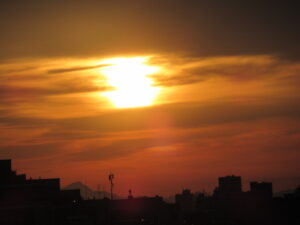 教室から見た夕日